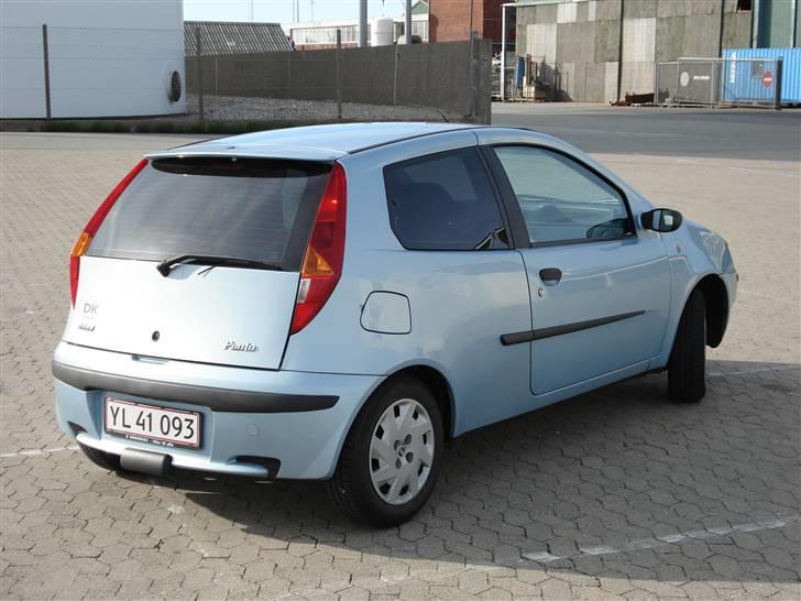 Fiat Punto 1,2 [Solgt] - tonede ruder billede 2