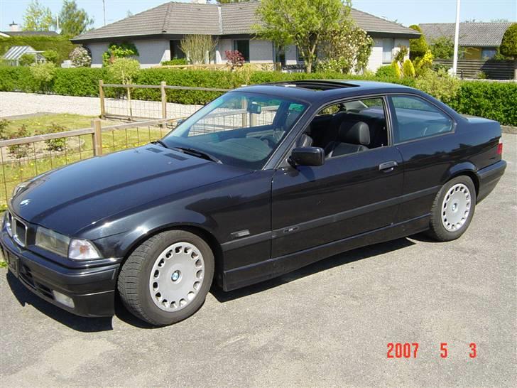 BMW E36 325i Coupé SOLGT - Sådan så den ud da jeg hentede den billede 5