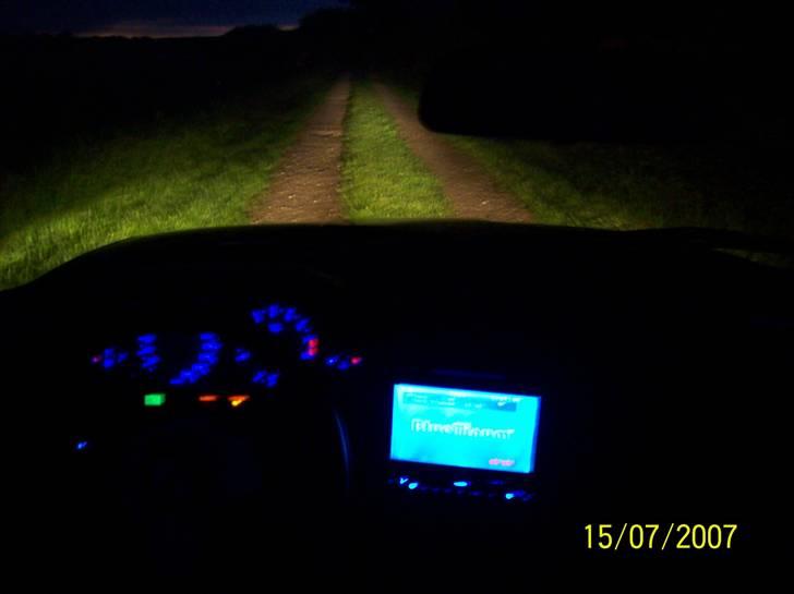 BMW E30 320i  ( solgt ) billede 4