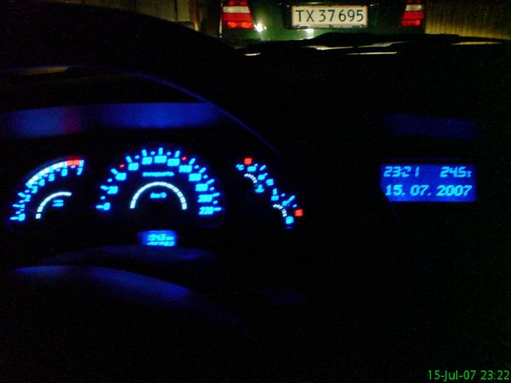 Opel Vectra - undskylder den dårlige billedekvalitet, men de er taget med mobil..  billede 10