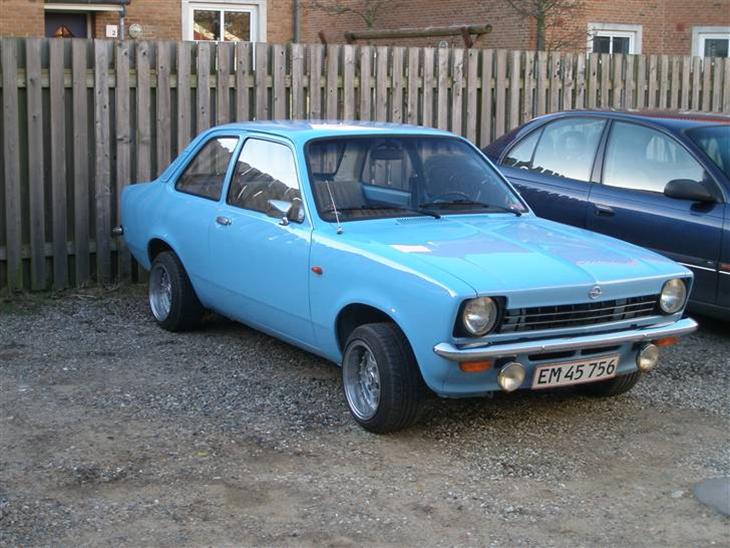 Opel Kadett C Til Salg - 1976 - virkelig en lækker gammel bil...
