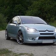 Citroën C4 Coupé 2.0 VTR+