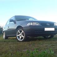 Opel astra f sedan  -AFLIVET-