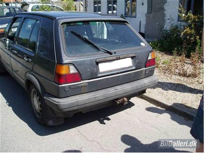 VW Golf 2 1.6 GTD (solgt) - jaaa.. hva skal jeg sige billede 3