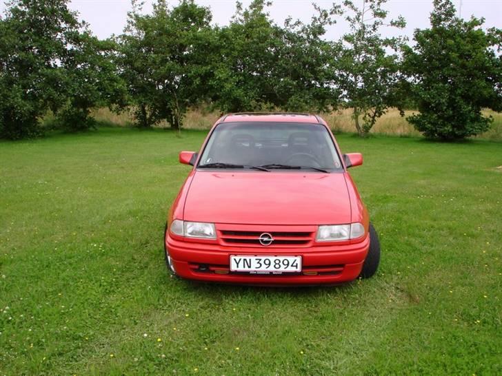 Opel Astra F 16i. NZ billede 11