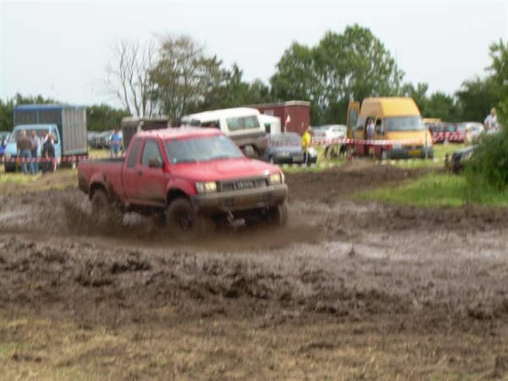 Toyota Hilux LN110 4x4 - Solgt - Opvisning på ørbæk marked billede 18