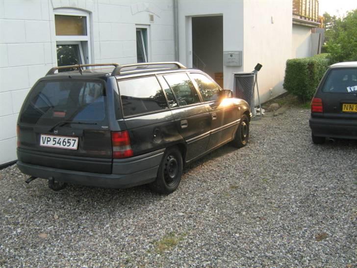 Opel Astra St. car [SOLGT] billede 2