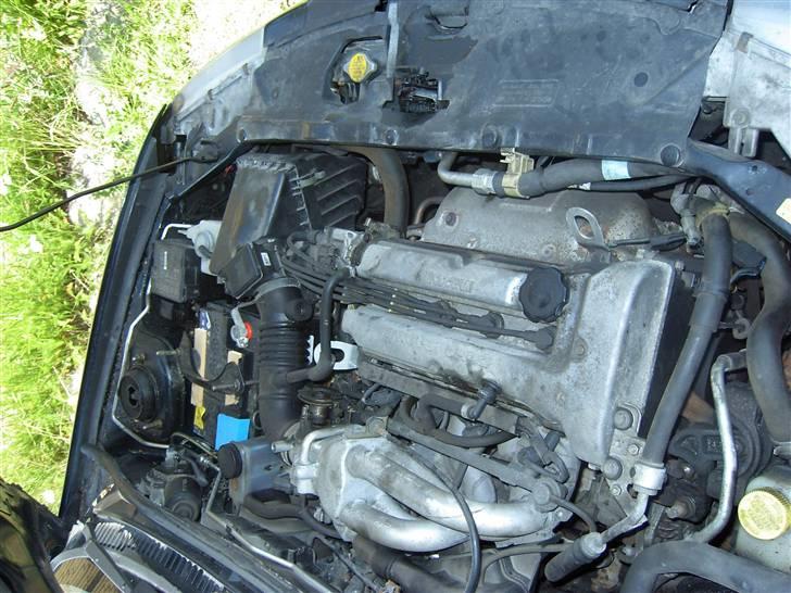 Mazda 323 - ups forkert vej billede 5