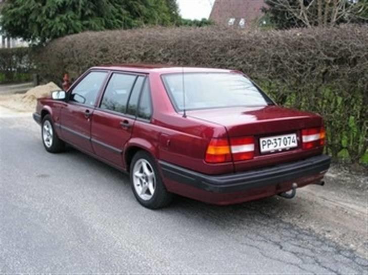 Volvo 940 - røven med standard blinkers - gule..... billede 7