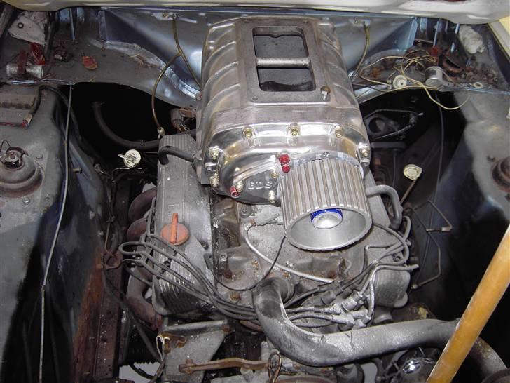 Ford Capri - bloweren skal kobles til motoren via koblingen fra en AC pumpe, så den kan tændes/slukkes med kontakt på gearstang billede 4