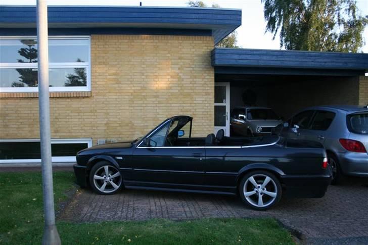 BMW 325i Cabrio billede 4