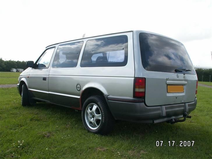 Chrysler Voyager SE van SOLGT billede 3