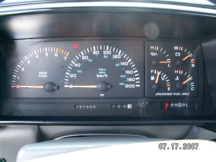 Chrysler Voyager SE van SOLGT - 331966 km. renovert siste år både motor og gear billede 13