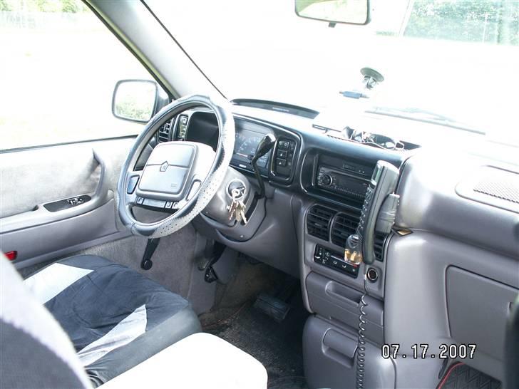 Chrysler Voyager SE van SOLGT billede 15