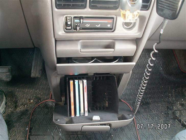 Chrysler Voyager SE van SOLGT billede 16