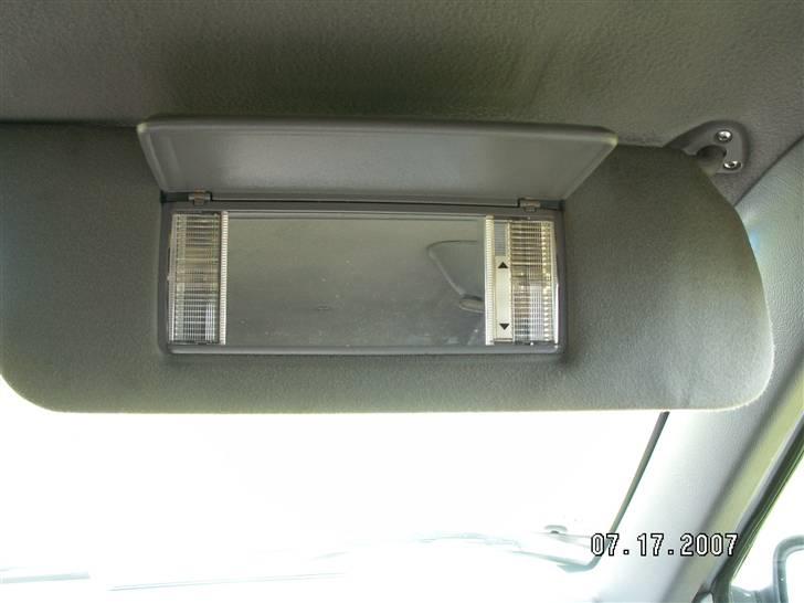 Chrysler Voyager SE van SOLGT - i begge sider  billede 18