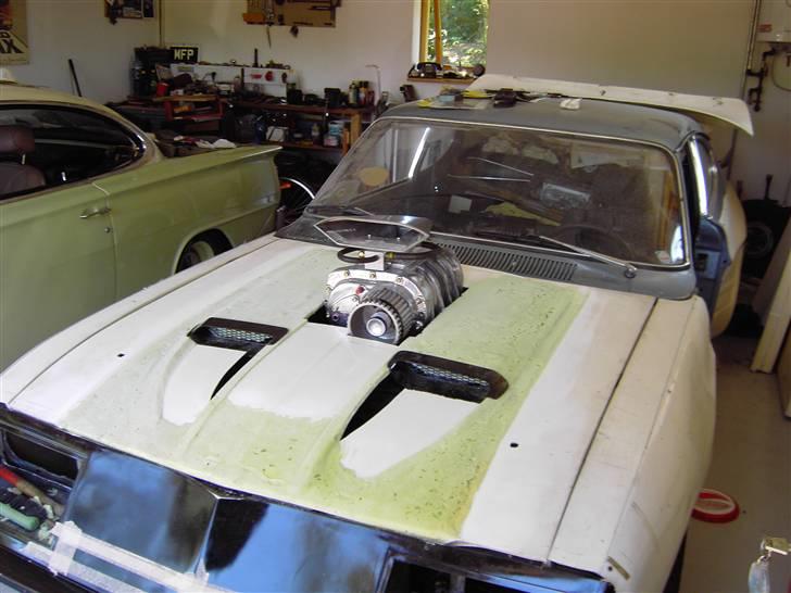 Ford Capri - nu er den klar til lidt glasfiber måtte billede 8
