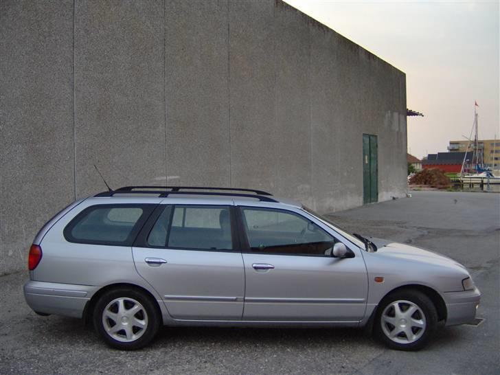 Nissan Primera P11 2,0 SE stc. billede 7