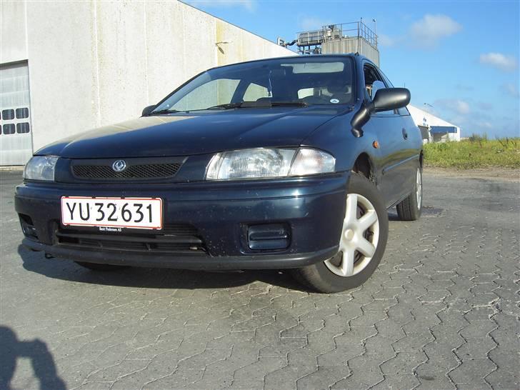 Mazda 323 billede 15
