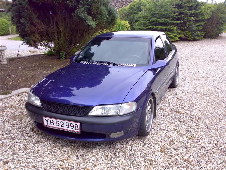 Opel Vectra B 2.0i 16V (SOLGT) billede 11