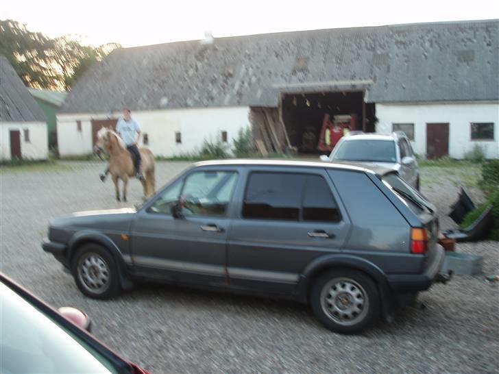 VW Golf 2 1.6 GTD (solgt) - så er vinduerne lig blevet tonet billede 12