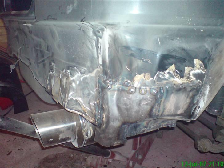 Toyota Corolla SOLGT :-( - tjah lidt rust havde den men ikke meget.. det nye remus hardline kan ses her billede 18