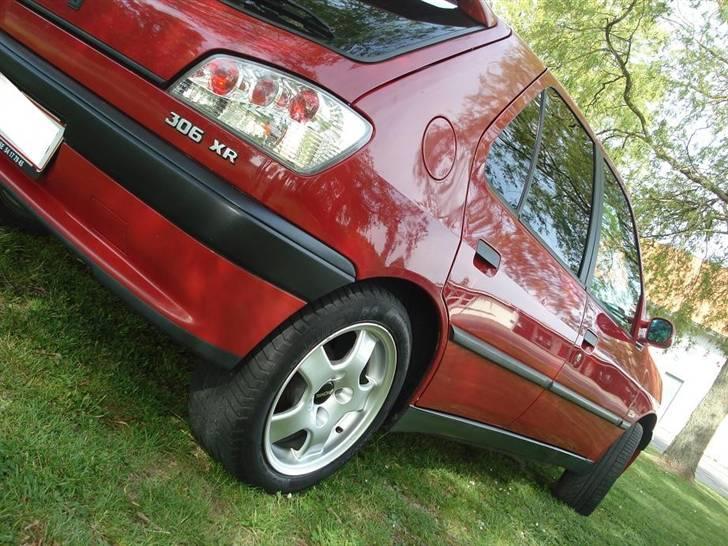 Peugeot 306 XR 'solgt' - taget ved Væggerløsehallen billede 17