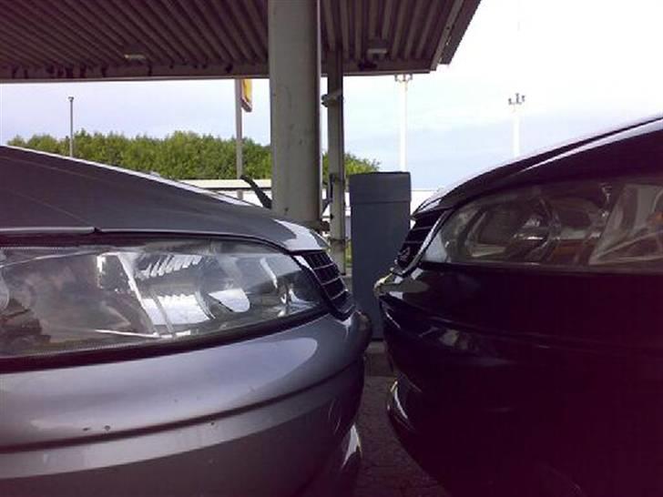 Opel Vectra B 2,5 V6 CDX billede 12