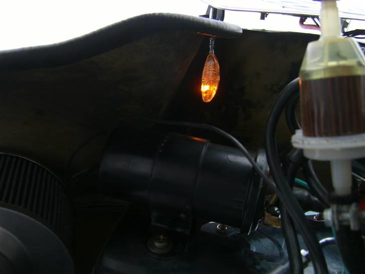 VW solgt - lys i motor rum billede 13