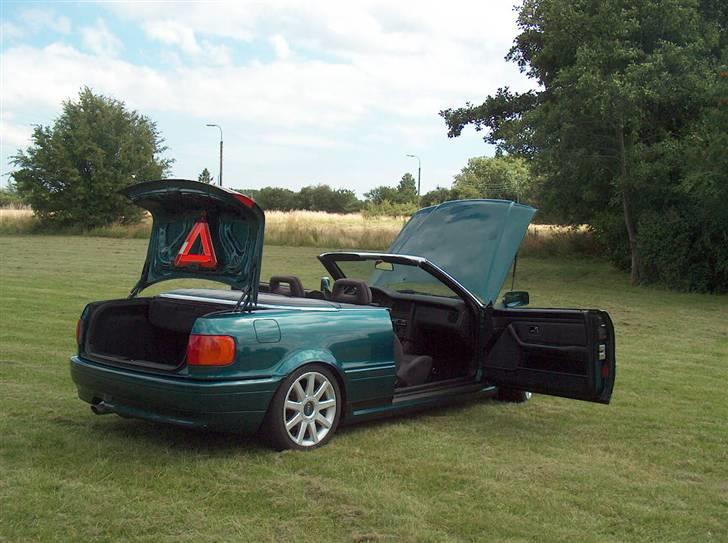 Audi 80 Cabriolet SOLGT! - så bliver der luftet ud ;o) billede 13