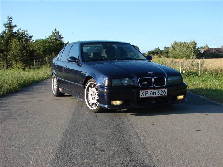 BMW e36 318i. (solgt) billede 1