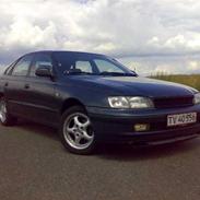 Toyota carina e