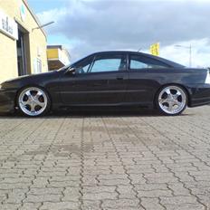 Opel Calibra 4x4 turbo