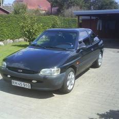 Ford escort 1,3 CL SOLGT