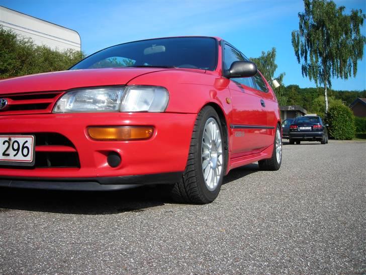 Toyota corolla 1.6 gsi SOLGT billede 1