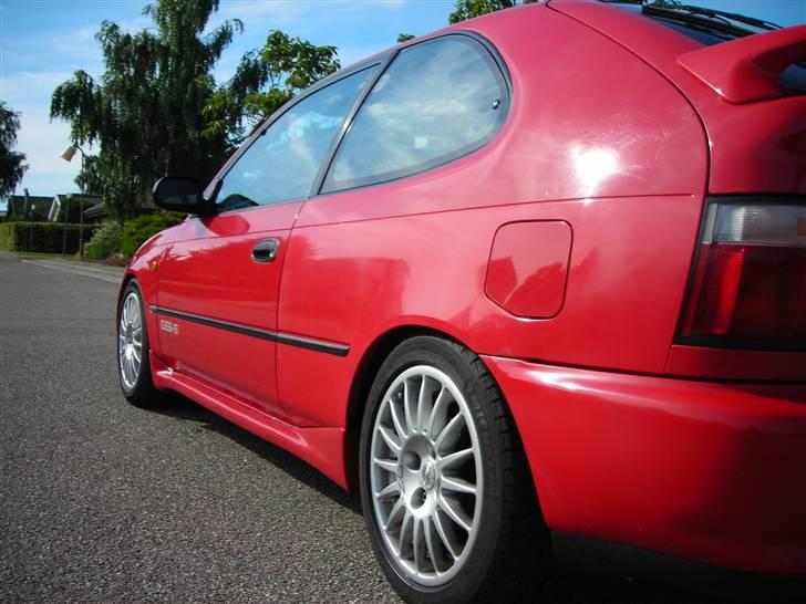 Toyota corolla 1.6 gsi SOLGT billede 3