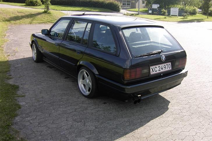 BMW 324 Touring (Solgt) billede 3