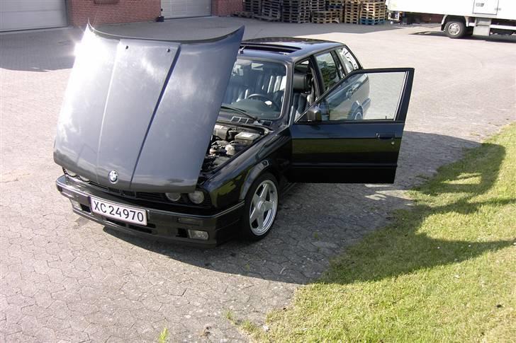 BMW 324 Touring (Solgt) billede 6