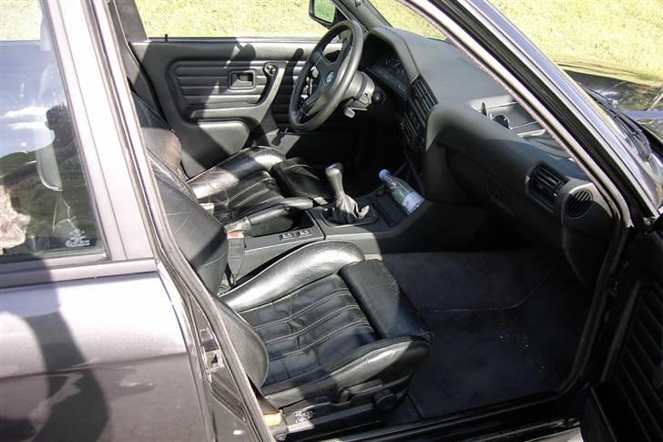 BMW 324 Touring (Solgt) billede 8