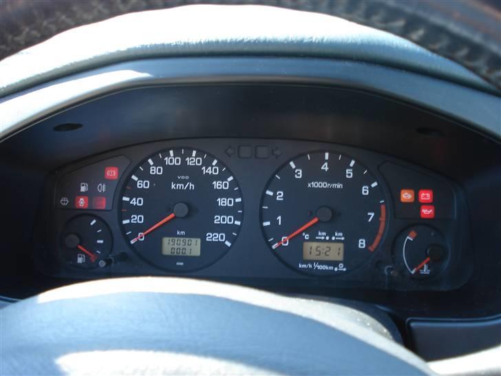 Nissan Primera 2,0i SE(SOLGT) billede 5