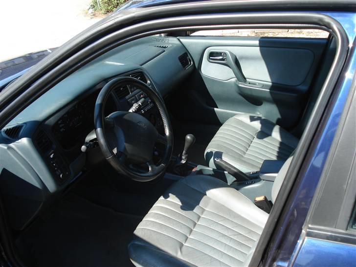 Nissan Primera 2,0i SE(SOLGT) - Lædersædder... var piger:) billede 6