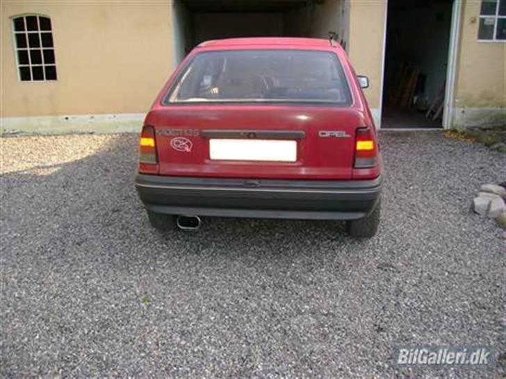 Opel kadett e   solgt og død - nye kofanger billede 14