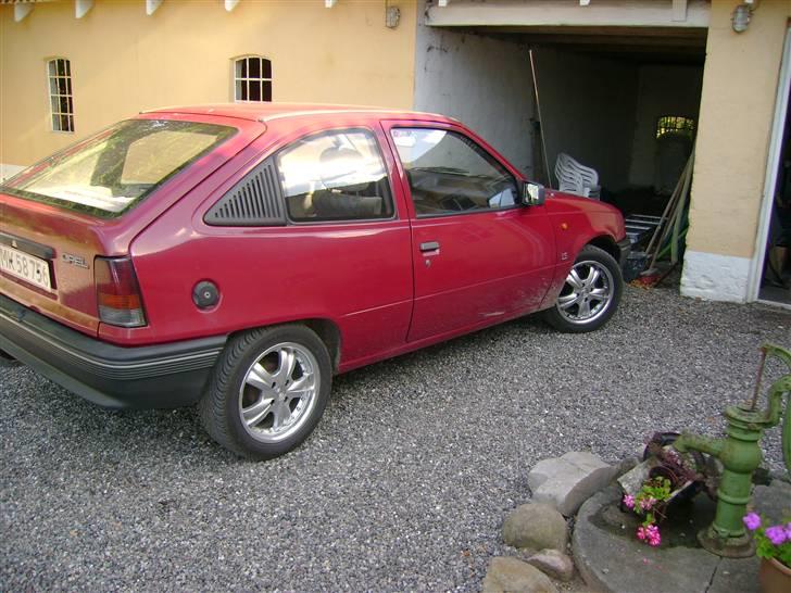 Opel kadett e   solgt og død billede 16