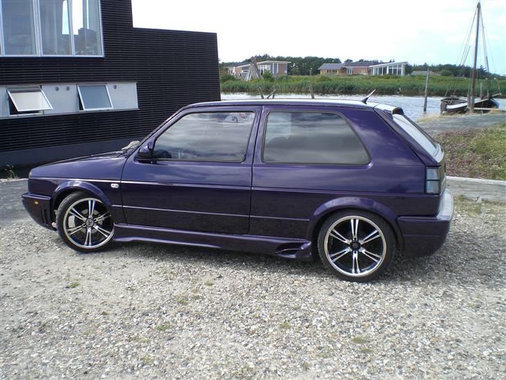 VW golf 2 "solgt" - bilen som helhed med nye fælger billede 2