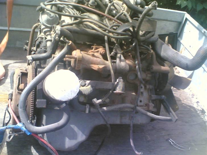 Ford sierra xr4i 2,8i byttet  - ny motor kun kørt 60.000 billede 14