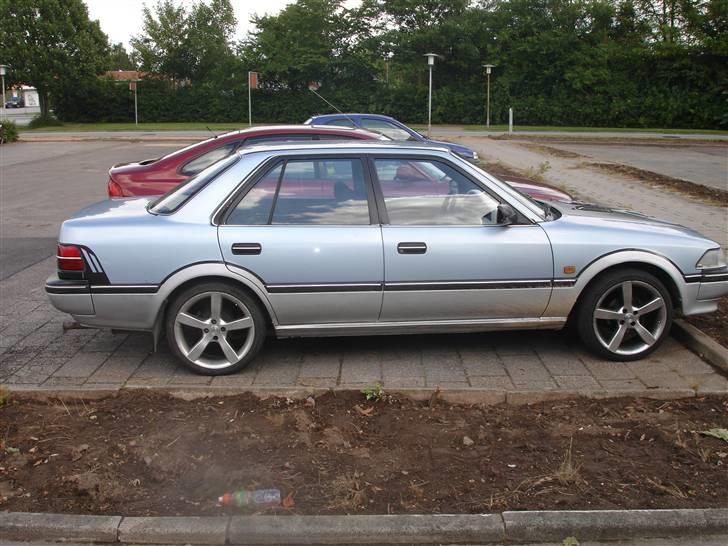 Toyota carina II billede 8