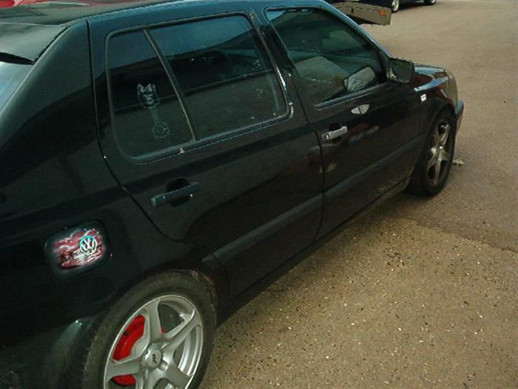 VW vento 1,8  SOLGT  billede 3