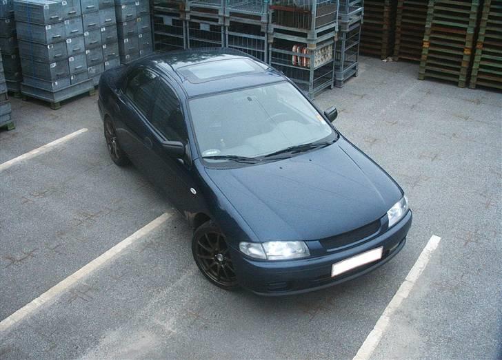 Mazda 323 BA Sedan Solgt billede 17