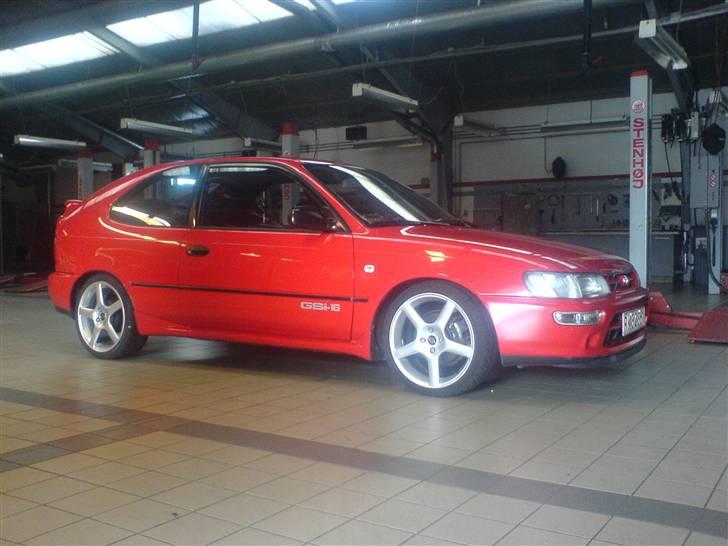 Toyota Corolla 1,6 GSI " Solgt " billede 4