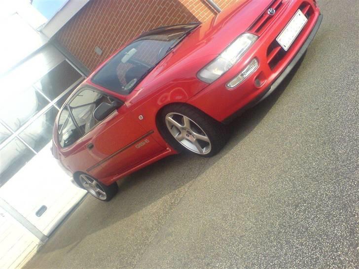 Toyota Corolla 1,6 GSI " Solgt " billede 5